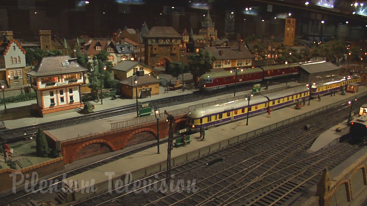 Le plus grande réseau de trains miniatures à l'échelle 1/45 en Europe