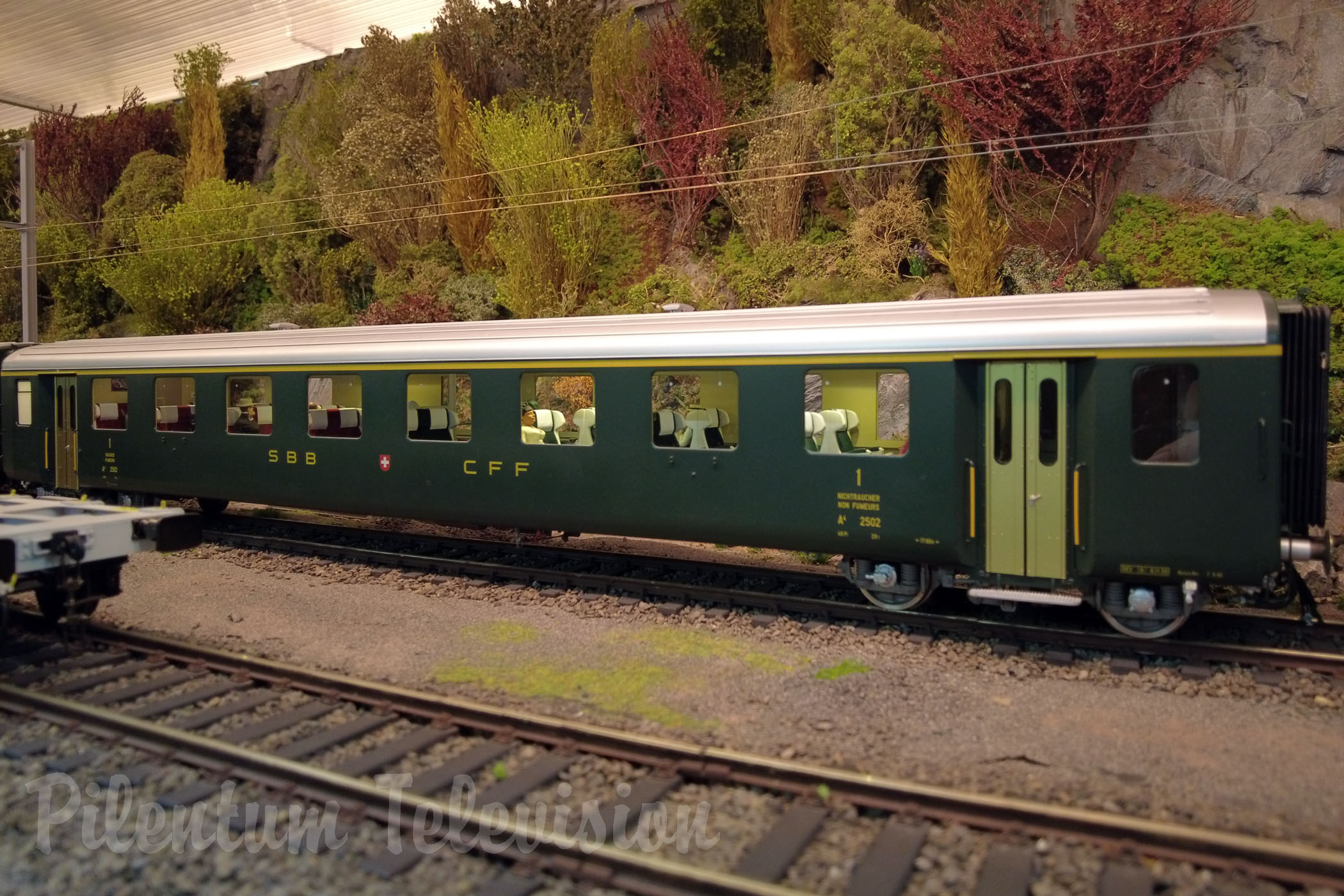 Le nouveau réseau de trains miniatures à l’échelle 1/32 de Leuvense Spooreen Vrienden