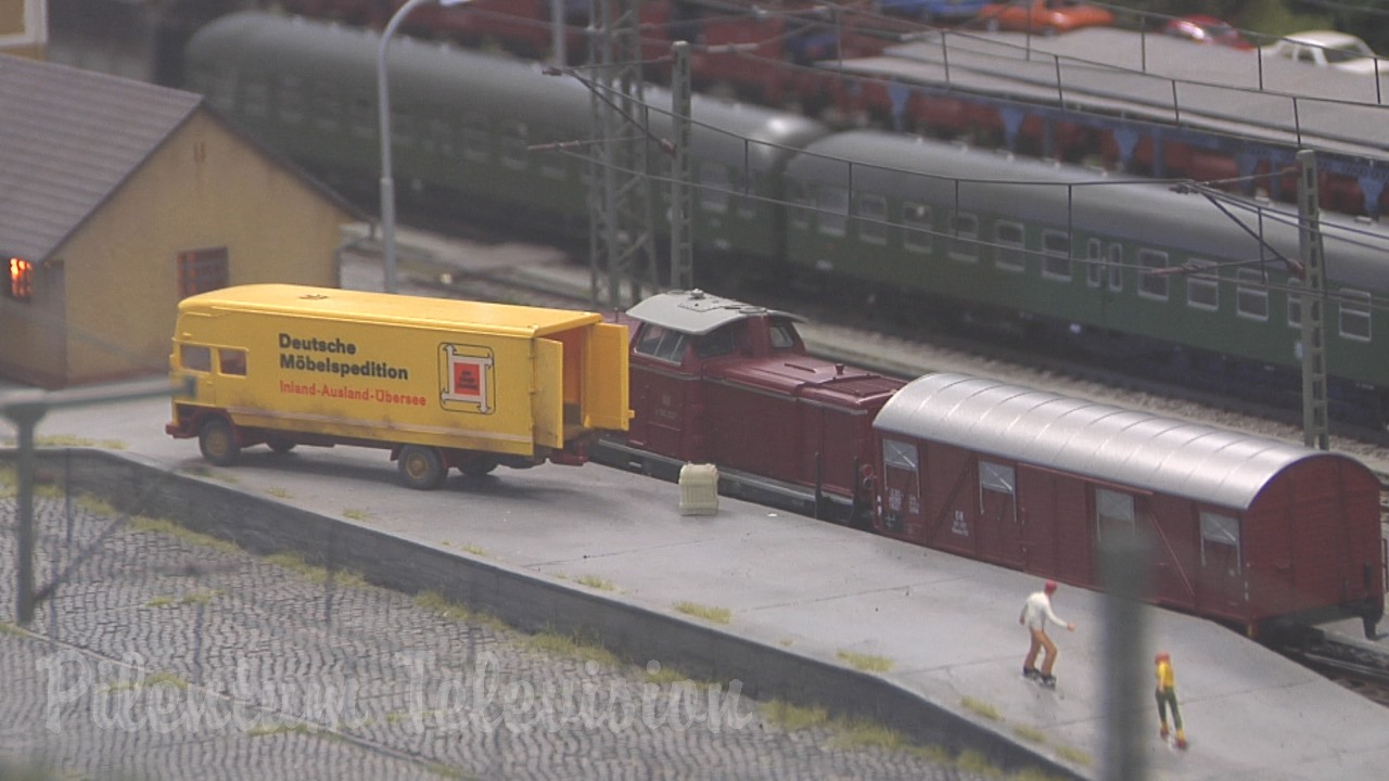 Superbe maquette de train en miniature à l'échelle H0