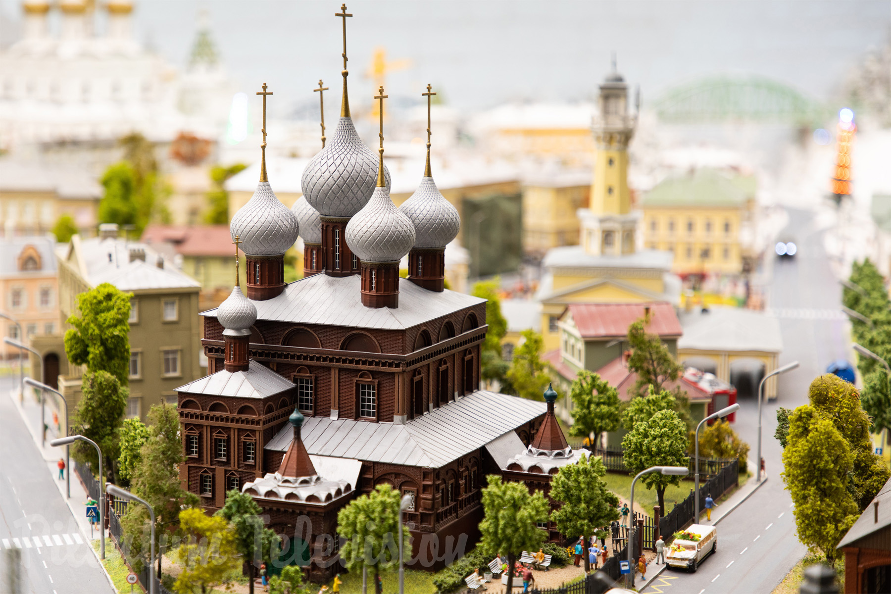 Trains miniatures en Russie - L’une des plus belles maquettes ferroviaire à l’échelle HO