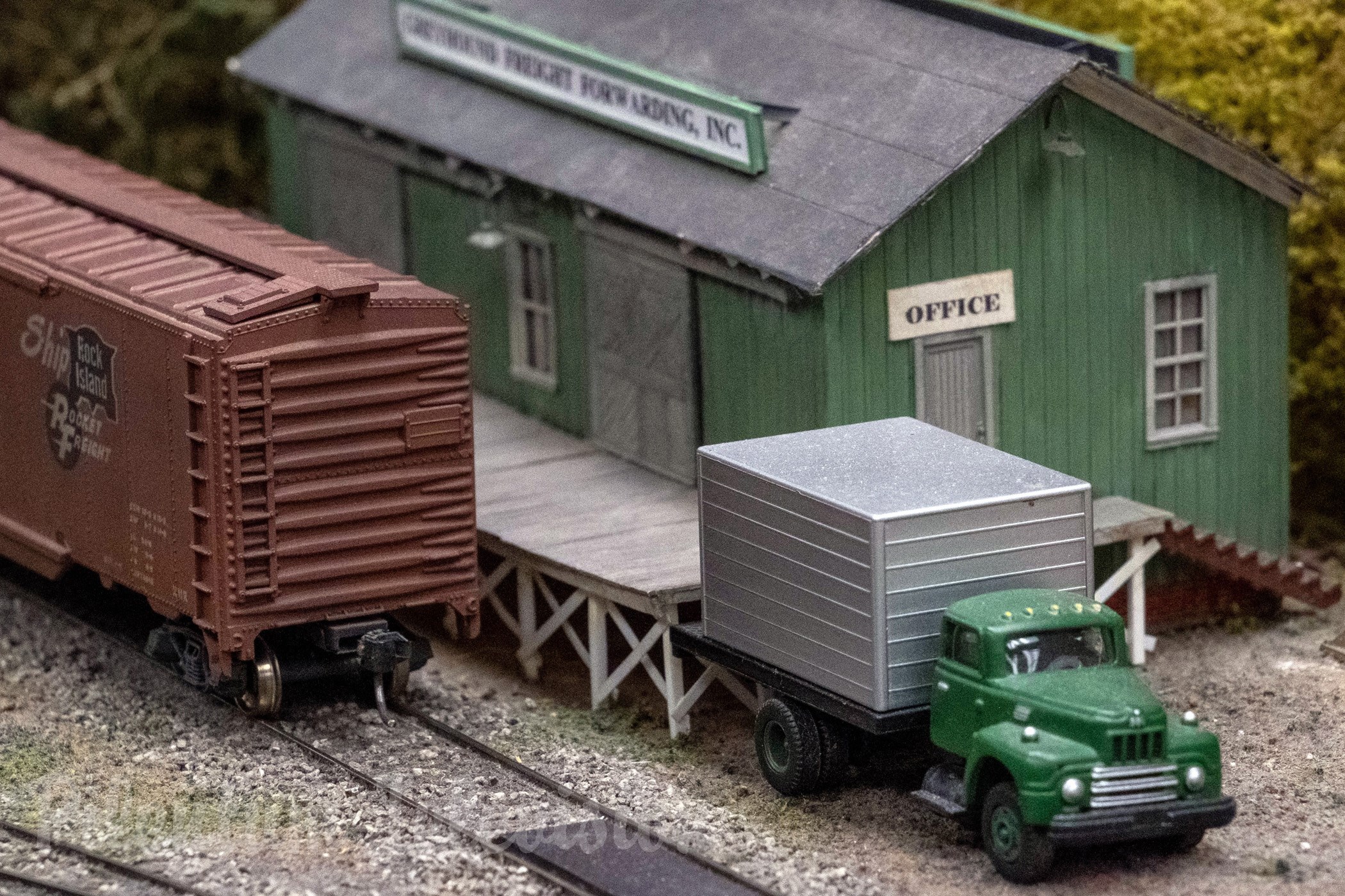 Une des plus pittoresques et des plus grandes maquettes de trains miniatures des États-Unis